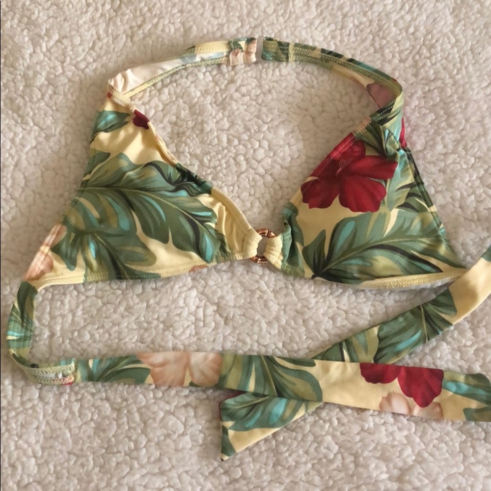 Tropical 🏝 print yellow bikini 👙 top
